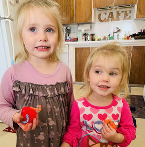 Meet your Posher, Dayna